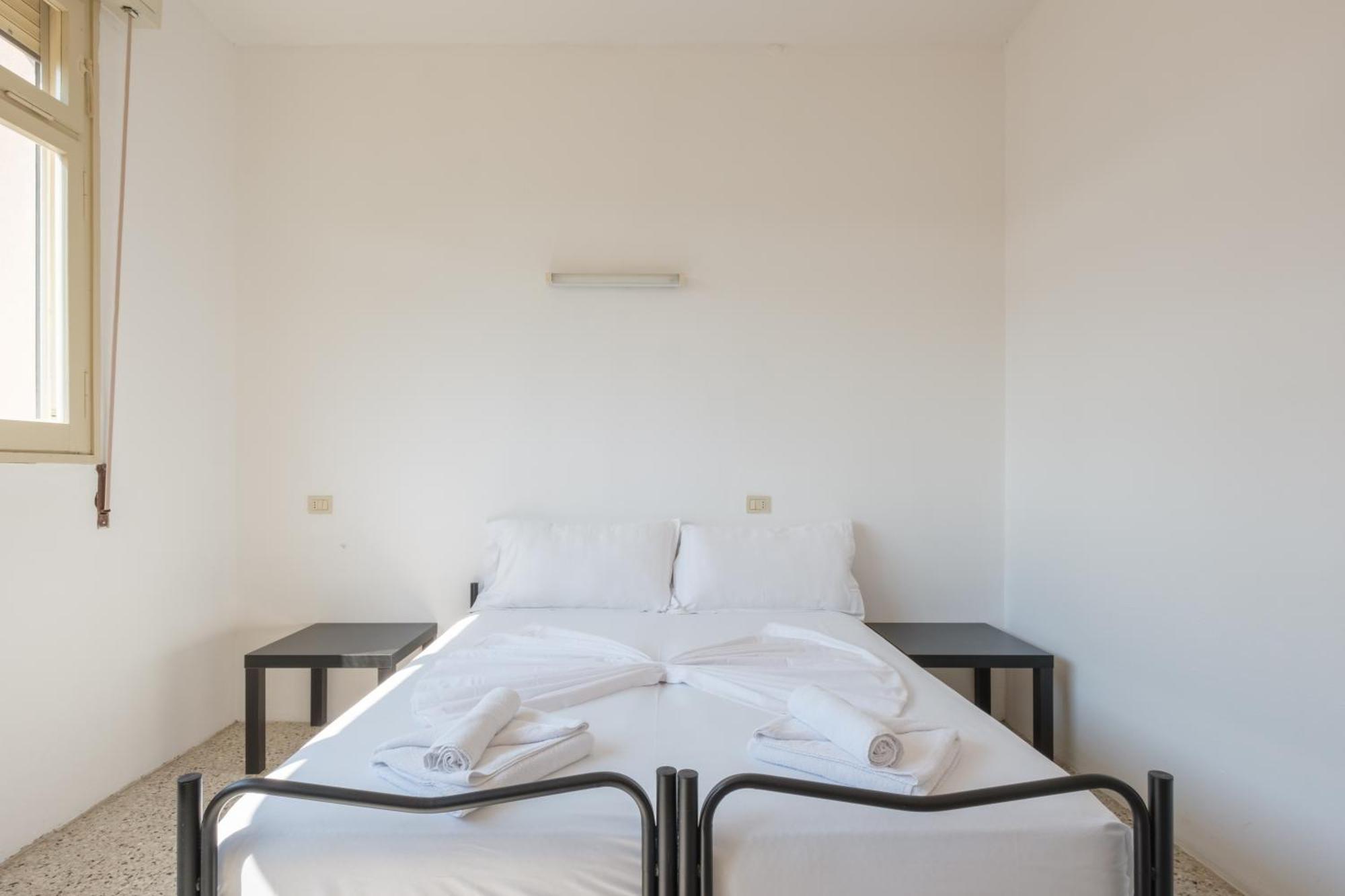 Meet Hostel Cervia Exterior photo